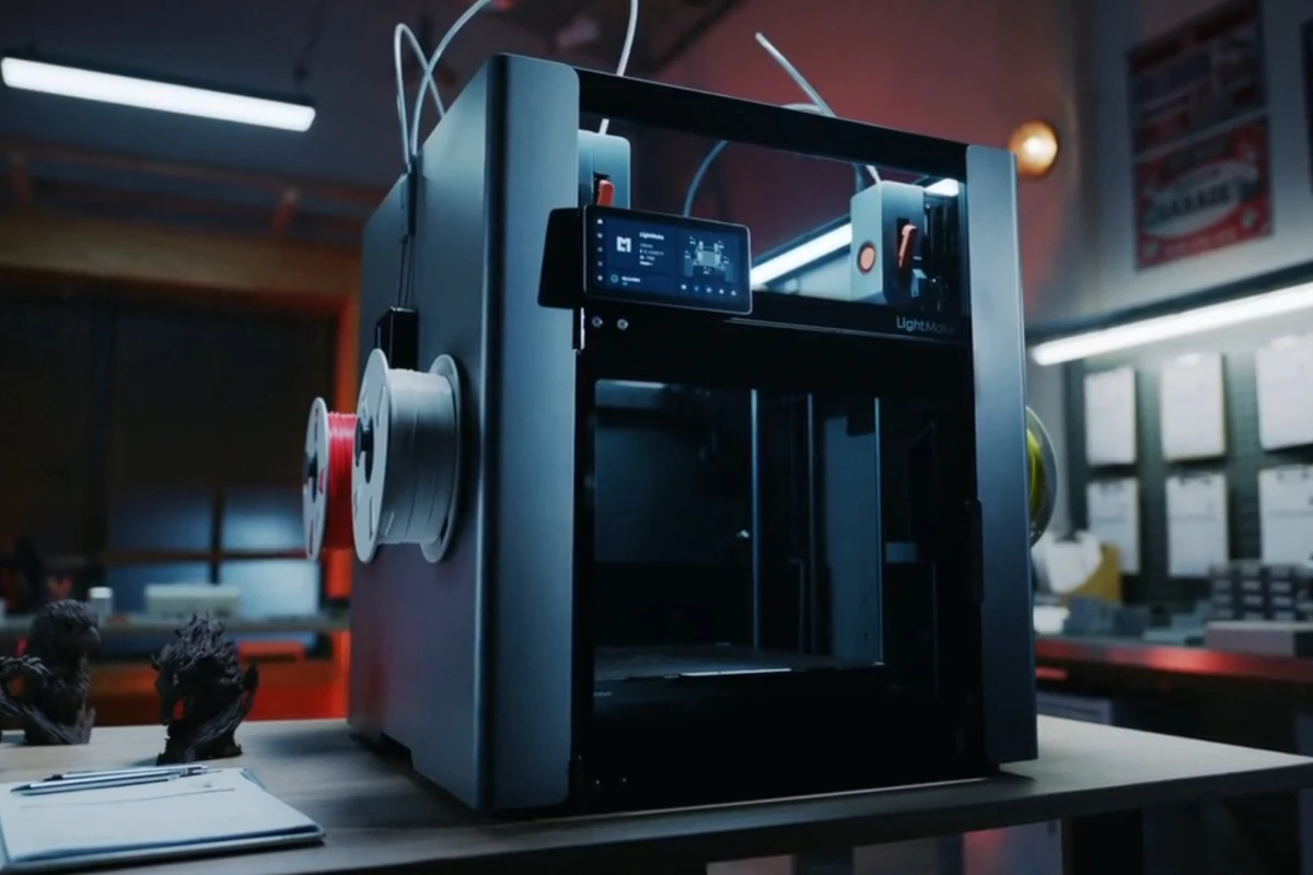 LightMake L4 Brings Four Print Heads to Desktop 3D Printing