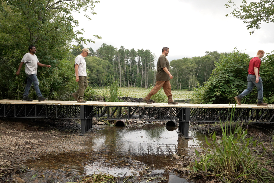 MIT Spinout 3D Prints a 40-Foot Bridge From Recycled Plastic