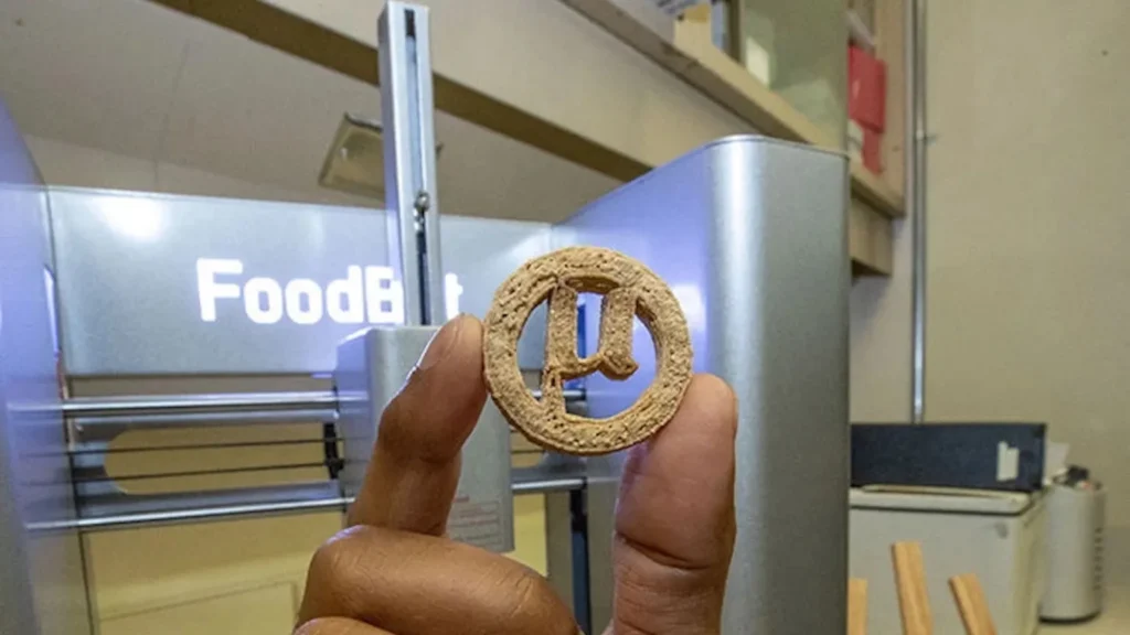 NASA-Backed Project Turns Plastic Waste Into 3D-Printed Cookies