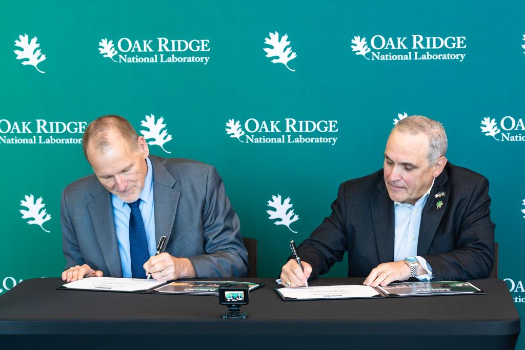 ORNL and Idaho Lab Use Wire Arc 3D Printing for Nuclear Pressure Vessels