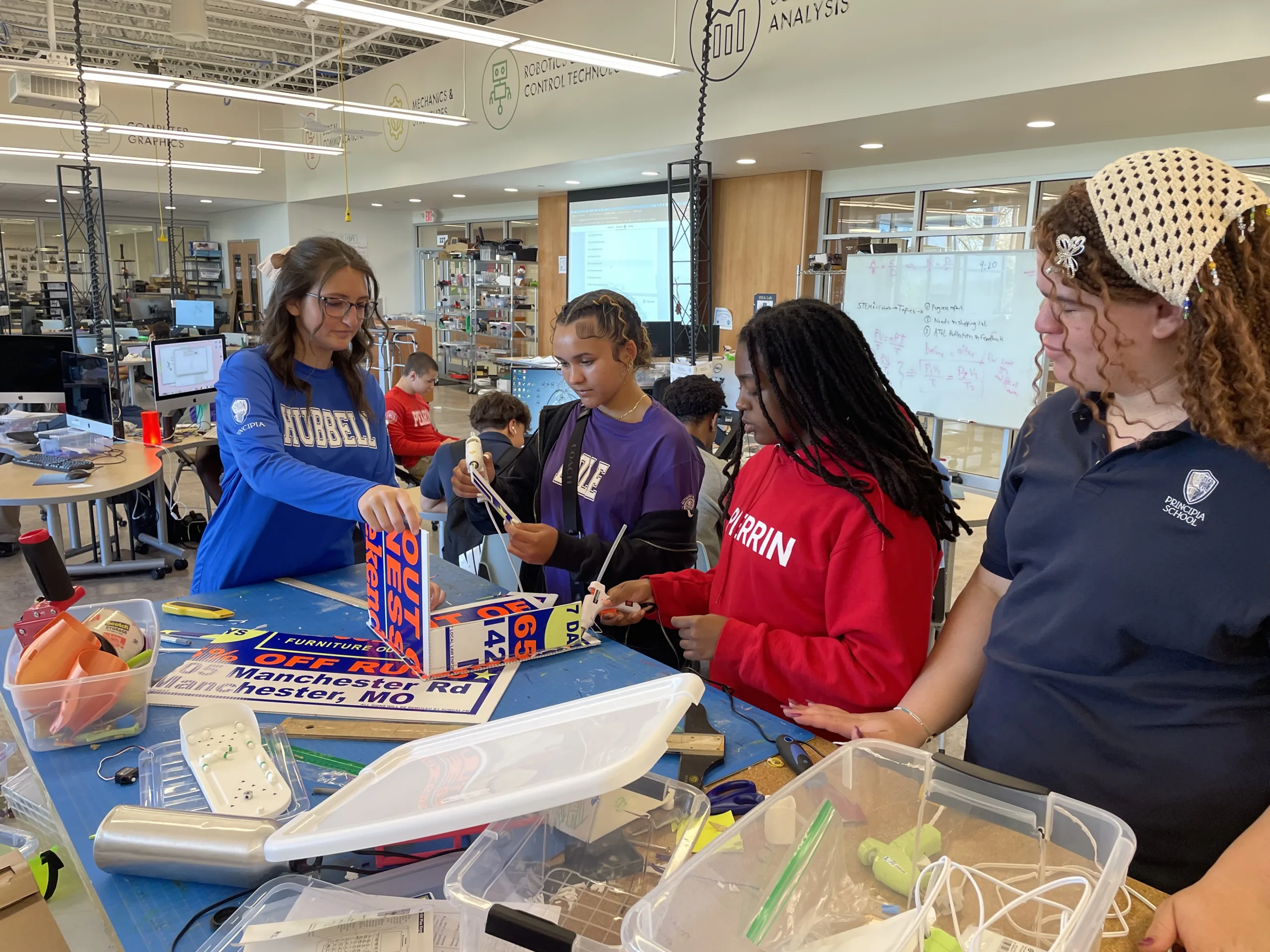 St. Louis Students 3D Print Assistive Devices for Community