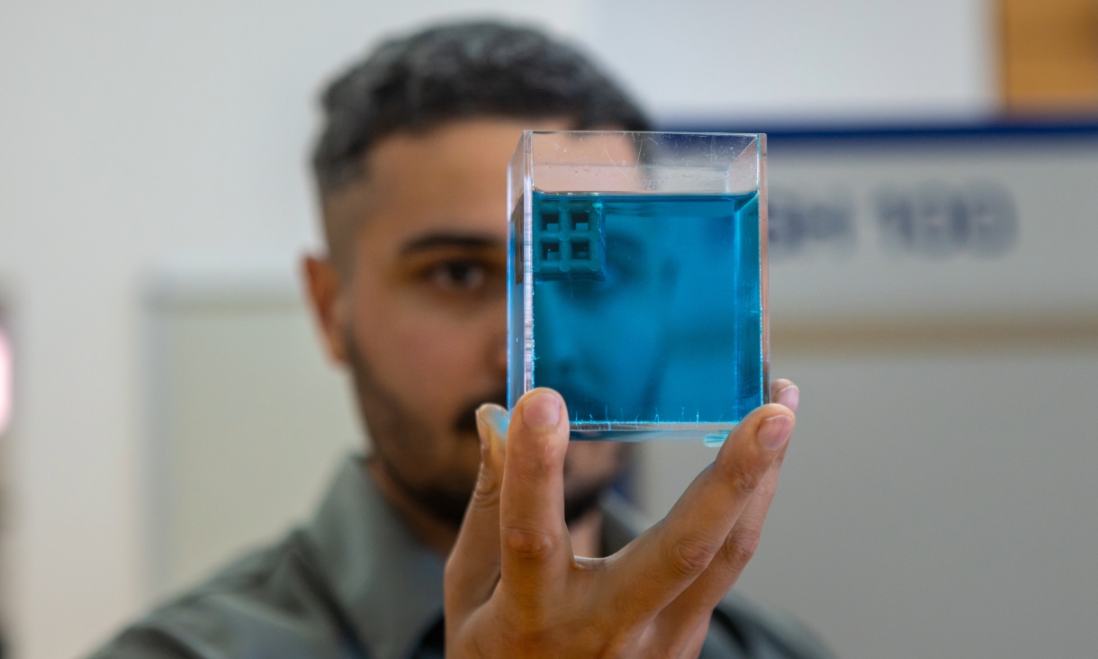 RMIT Engineers Make 3D-Printed Titanium Actually Float