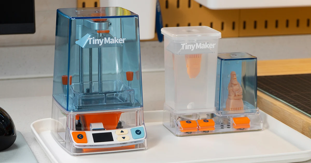 TinyMaker Is a Palm-Sized Resin Printer That Runs on a Power Bank