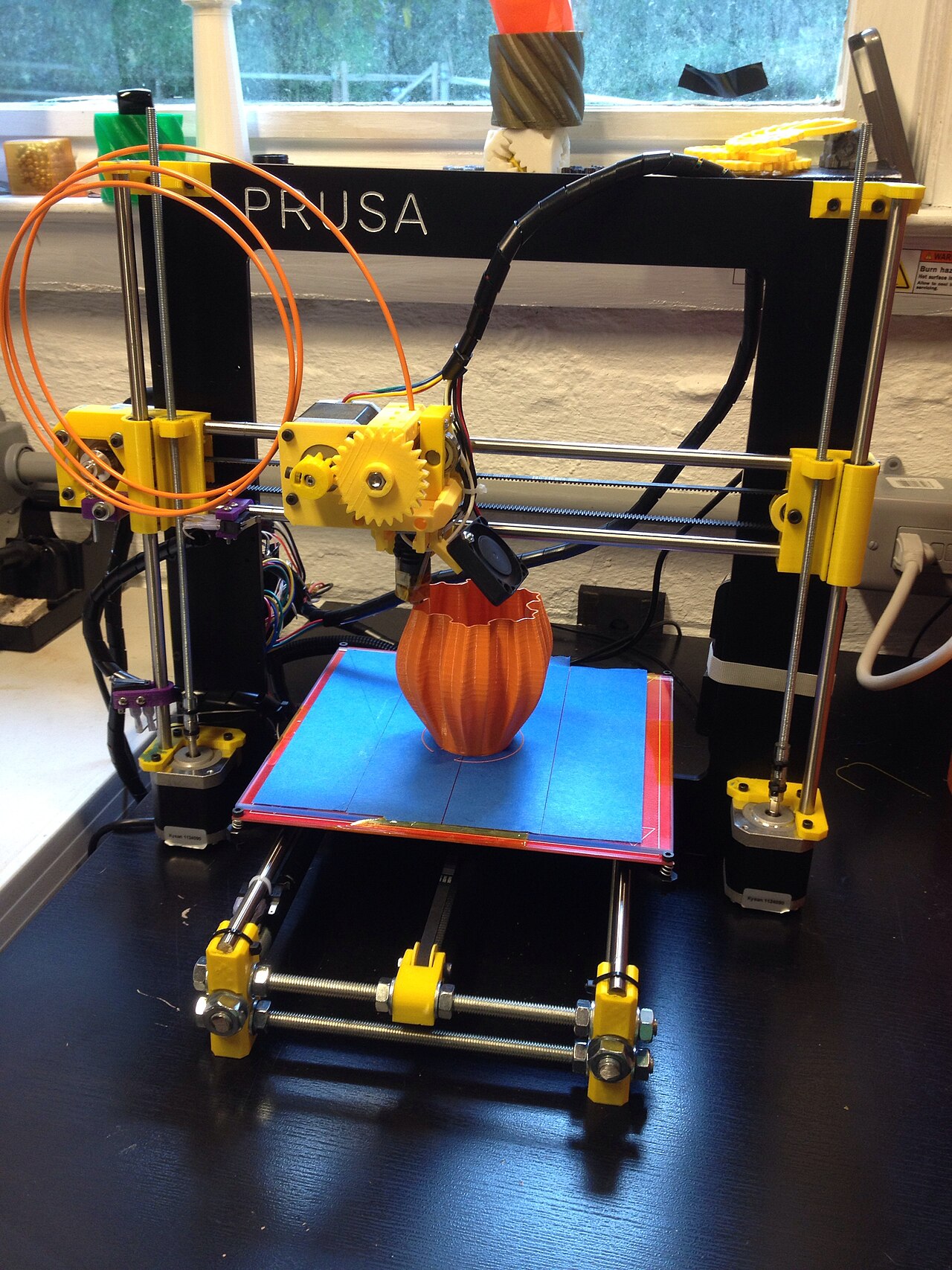 How Ukrainian Volunteers Use 3D Printers to Build Weapons